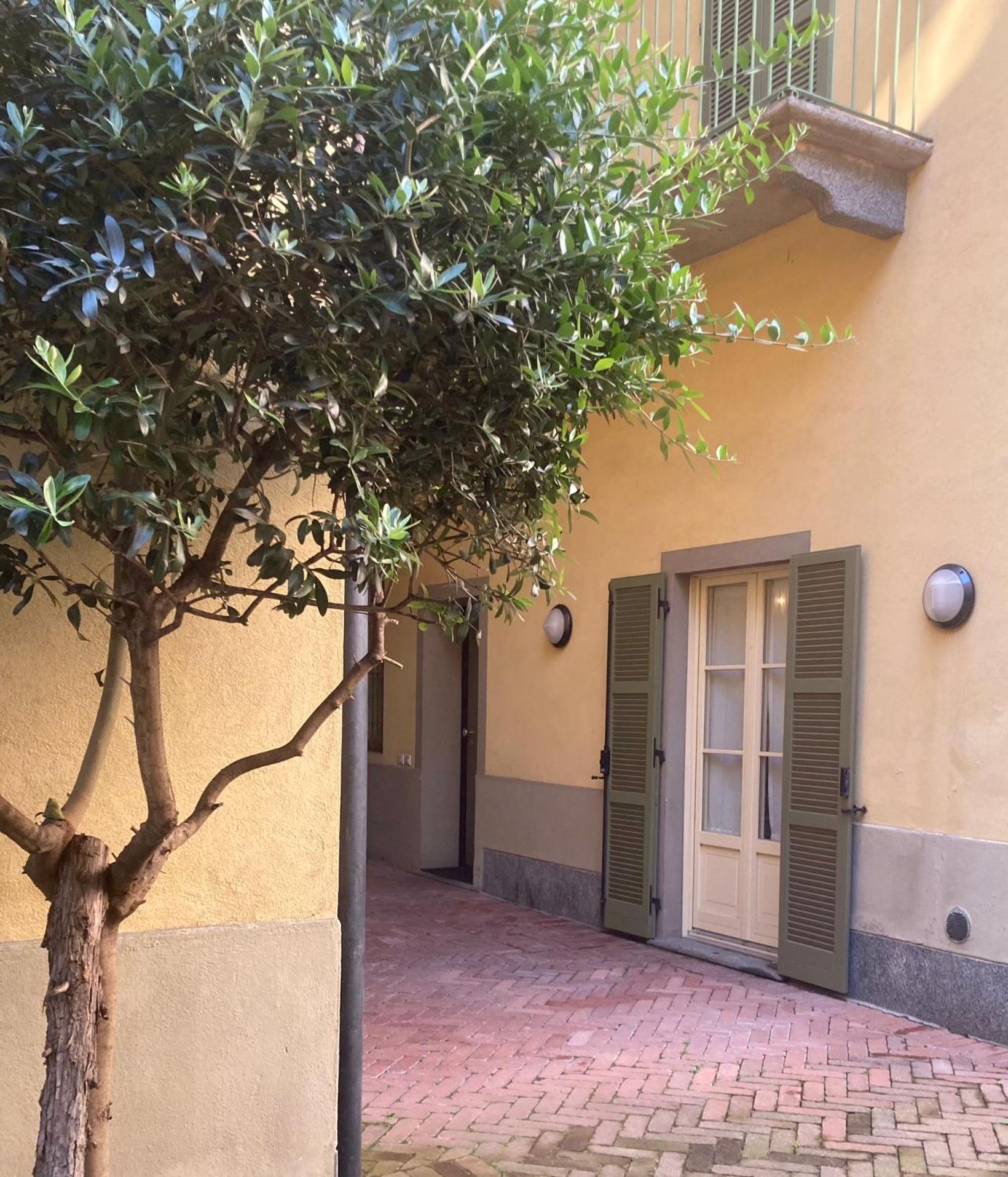 Apartament Old Borgo Vico Como Zewnętrze zdjęcie